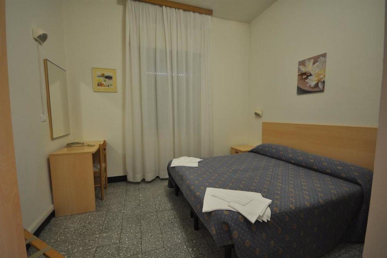 Hotel Roxy Floridiana Rimini Luaran gambar