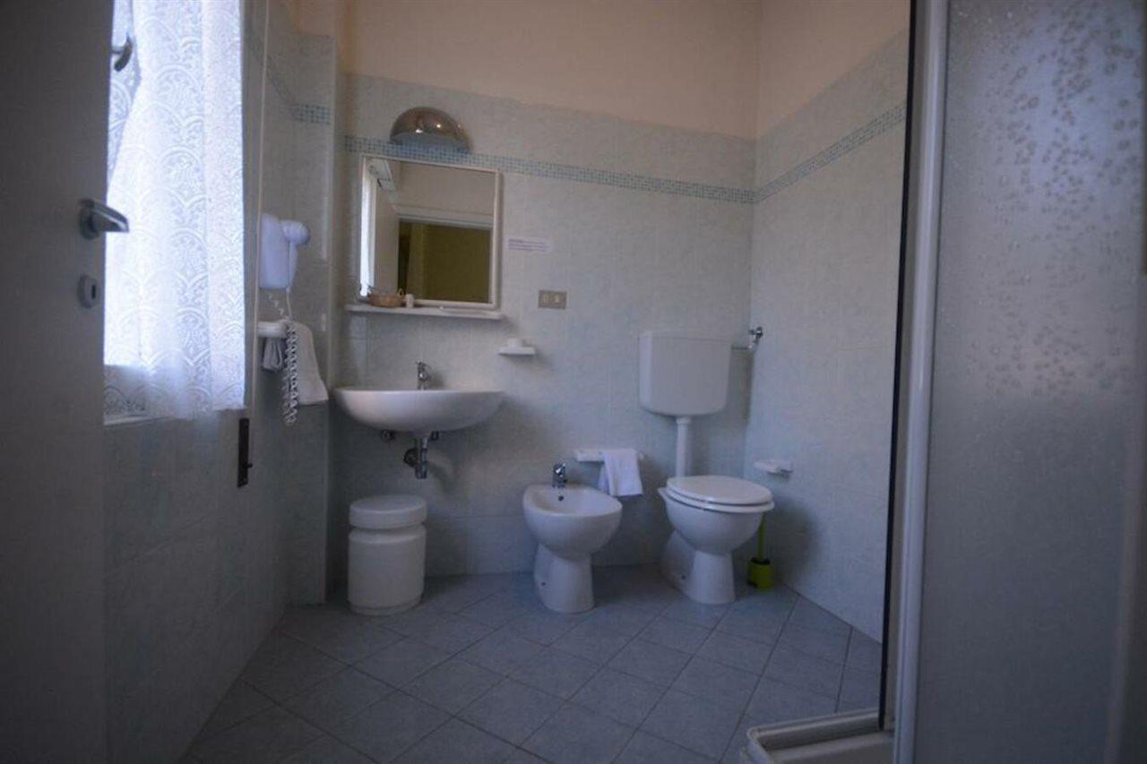 Hotel Roxy Floridiana Rimini Luaran gambar